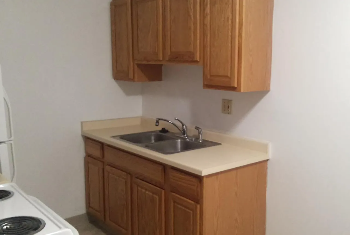 332Kitchen Photo.PNG